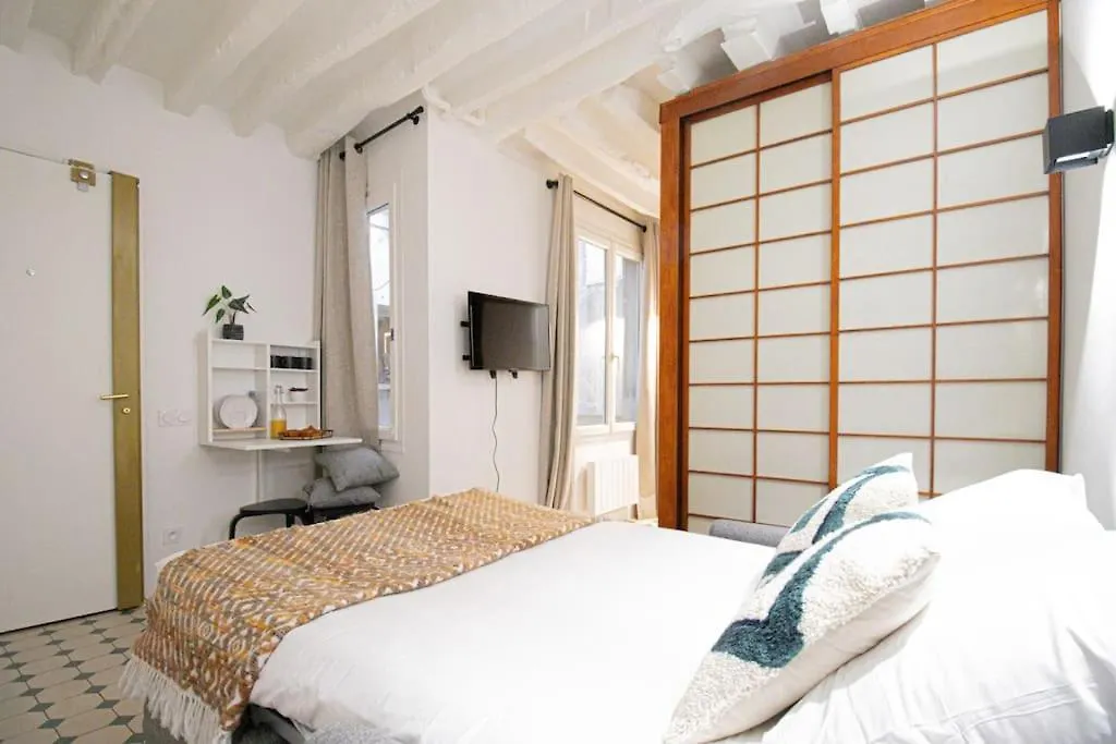 Cosy Studio#Heart Of Le Marais.2 파리 아파트